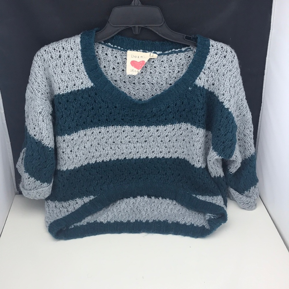 Derek Heart Blue and Grey cropped sweater size L